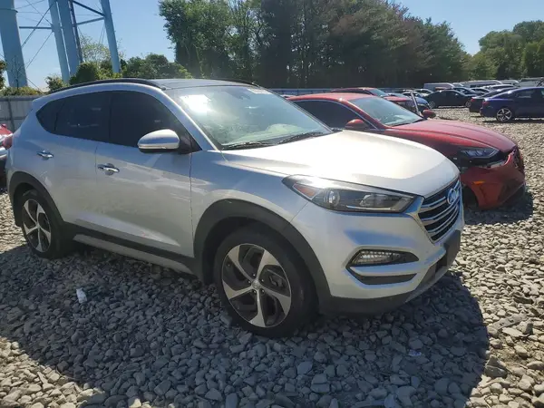 KM8J3CA27JU825505 — 2018 Hyundai Tucson, фото 4 с аукциона Copart 28.09.2026, Задняя часть