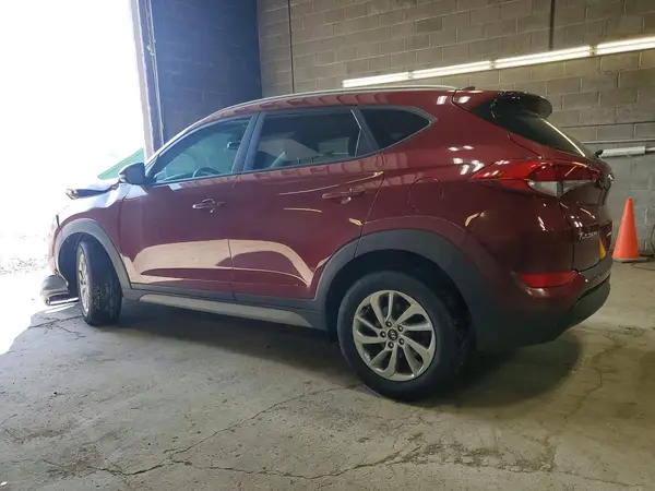 KM8J3CA46JU829112 — 2018 Hyundai Tucson, фото 2 с аукциона Copart 28.09.2026, Передняя часть