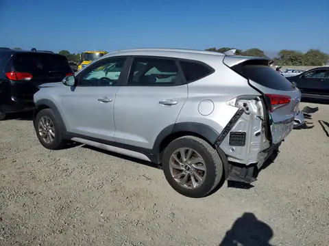 2018 Hyundai Tucson VIN KM8J33A40JU693379 фото 2