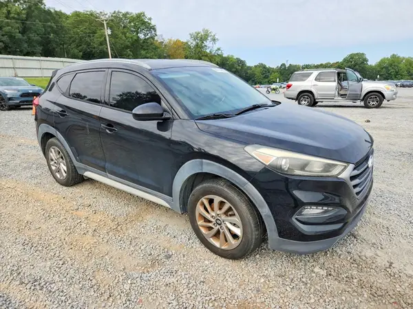 KM8J3CA47JU696912 — 2018 Hyundai Tucson, фото 4 с аукциона Copart 14.10.2026, Механические повреждения