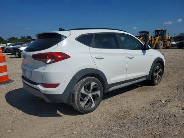 KM8J33A29JU774282 — 2018 Hyundai Tucson, фото 3 с аукциона Copart, Мелкие вмятины и царапины