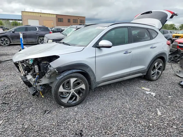 KM8J3CA26JU648039 — 2018 Hyundai Tucson, Передняя часть (Front End), фото до ремонта