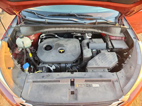 KM8J23A45JU788801 — 2018 Hyundai Tucson, Задняя часть, фото до ремонта