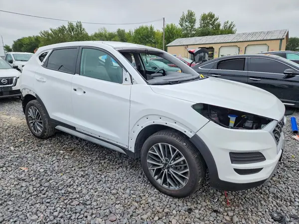 KM8J33AL5KU034822 — 2019 Hyundai Tucson, фото 4 с аукциона Copart 28.09.2026, Передняя часть