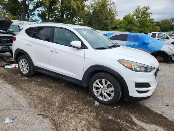KM8J3CA40KU952163 — 2019 Hyundai Tucson, фото 4 с аукциона Copart, Задняя часть