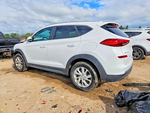 KM8J3CA44KU968494 — 2019 Hyundai Tucson, фото 2 с аукциона Copart, Передняя часть