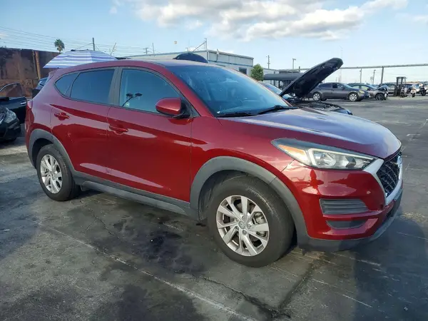 KM8J2CA4XKU875532 — 2019 Hyundai Tucson, фото 4 с аукциона Copart 30.09.2026, Вандализм