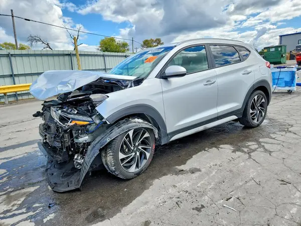 KM8J33AL6KU061995 — 2019 Hyundai Tucson, Передняя часть (Front End), фото до ремонта