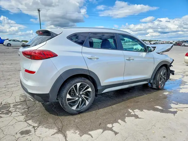 KM8J33AL6KU061995 — 2019 Hyundai Tucson, фото 3 с аукциона Copart, Передняя часть