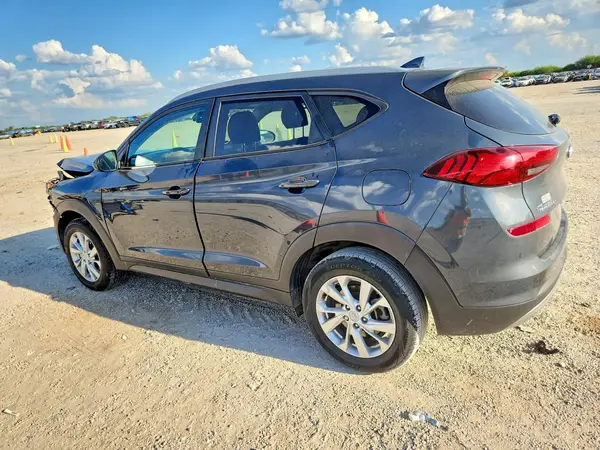 KM8J33A42LU246748 — 2020 Hyundai Tucson, фото 2 с аукциона Copart, Передняя часть