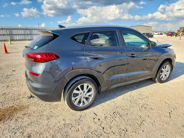 KM8J33A42LU246748 — 2020 Hyundai Tucson, фото 3 с аукциона Copart, Передняя часть
