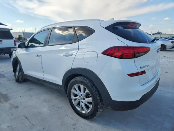 KM8J33A46LU170824 — 2020 Hyundai Tucson, фото 2 с аукциона Copart, Передняя часть