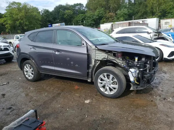 KM8J2CA4XMU390990 — 2021 Hyundai Tucson, фото 4 с аукциона Copart, Вандализм