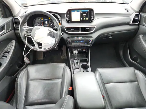 KM8J3CAL7MU284582 — 2021 Hyundai Tucson, фото 8 с аукциона Copart, Передняя часть