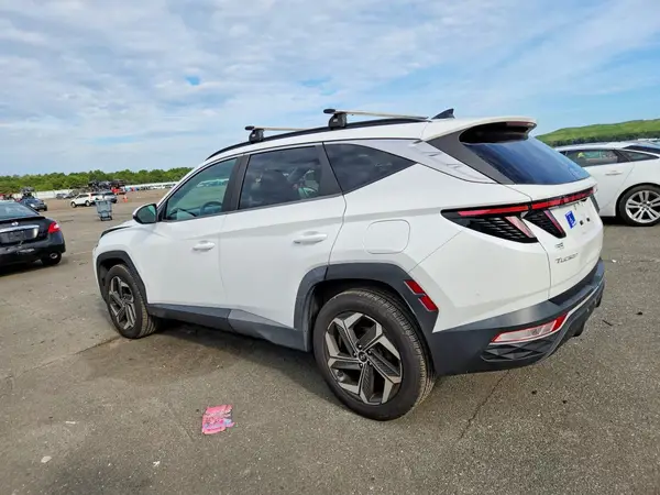 5NMJFCAEXNH055982 — 2022 Hyundai Tucson, фото 2 с аукциона Copart, Подтопление