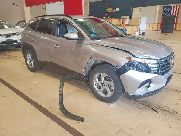 5NMJBCAEXNH142258 — 2022 Hyundai Tucson, фото 4 с аукциона Copart, Передняя часть