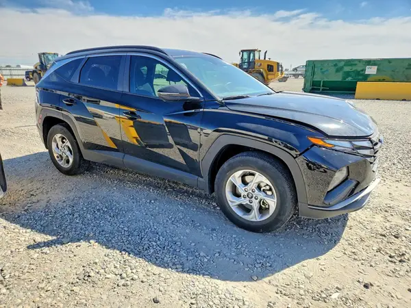 5NMJBCAE4PH239572 — 2023 Hyundai Tucson, фото 4 с аукциона Copart, Передняя часть