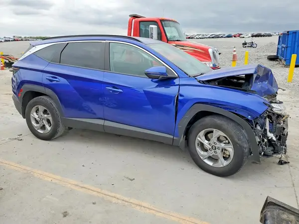 5NMJBCAE1PH235477 — 2023 Hyundai Tucson, фото 4 с аукциона Copart, Передняя часть