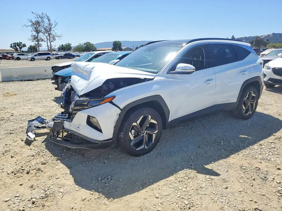 KM8JECD13RU238579 Hyundai Tucson 2024 — повреждение Передняя часть, фото до ремонта