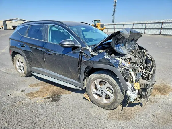 5NMJB3DE9RH324969 — 2024 Hyundai Tucson, фото 4 с аукциона Copart, Передняя часть