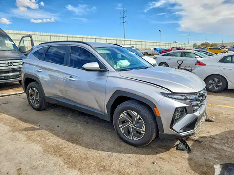 2025 Hyundai Tucson VIN KM8JBDD16SU272469 фото 4