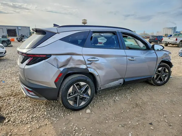 KM8JCDD16SU292928 — 2025 Hyundai Tucson, фото 3 с аукциона Copart, Передняя часть