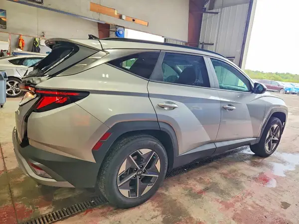 2025 HYUNDAI TUCSON VIN 5NMJBCDE0SH585204 фото 3