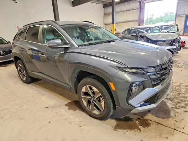 5NMJCCDE3SH453972 — 2025 Hyundai Tucson, фото 4 с аукциона Copart, Задняя часть