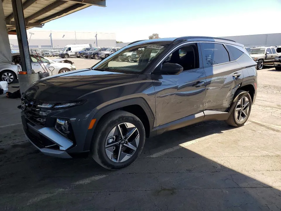 2026 Hyundai Tucson VIN KM8JBDD19TU420423 фото 1