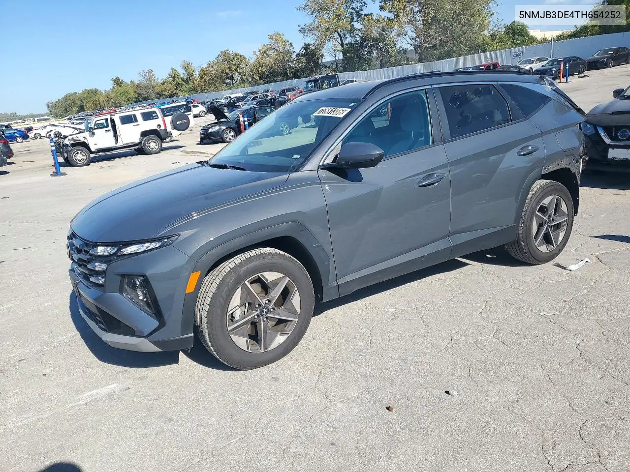2026 Hyundai Tucson Sel VIN 5NMJB3DE4TH654252 фото 1