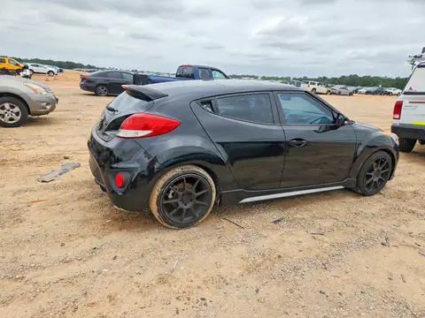 KMHTC6AE3FU249259 — 2015 Hyundai Veloster, фото 3 с аукциона Copart 06.10.2026, Механические повреждения