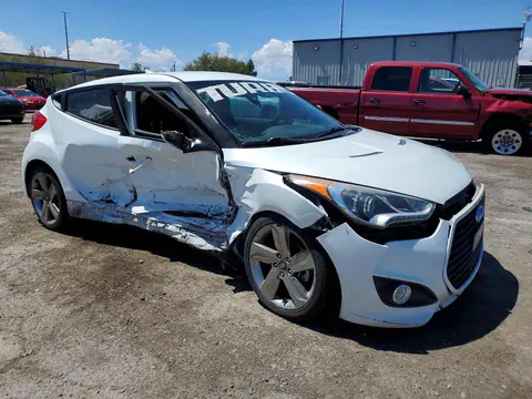 2015 Hyundai Veloster VIN KMHTC6AEXFU232474 фото 4