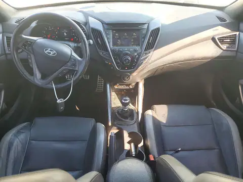 KMHTC6AE2GU300459 — 2016 Hyundai Veloster, фото 8 с аукциона Copart, Задняя часть