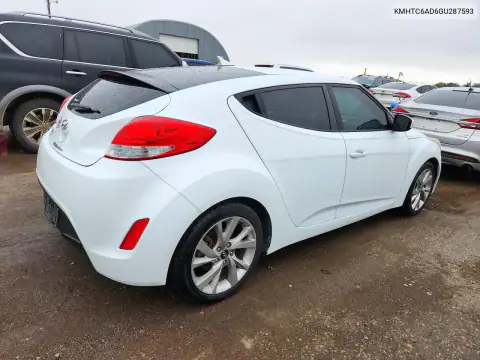 KMHTC6AD6GU287593 — 2016 Hyundai Veloster, фото 3 с аукциона Copart, Подтопление