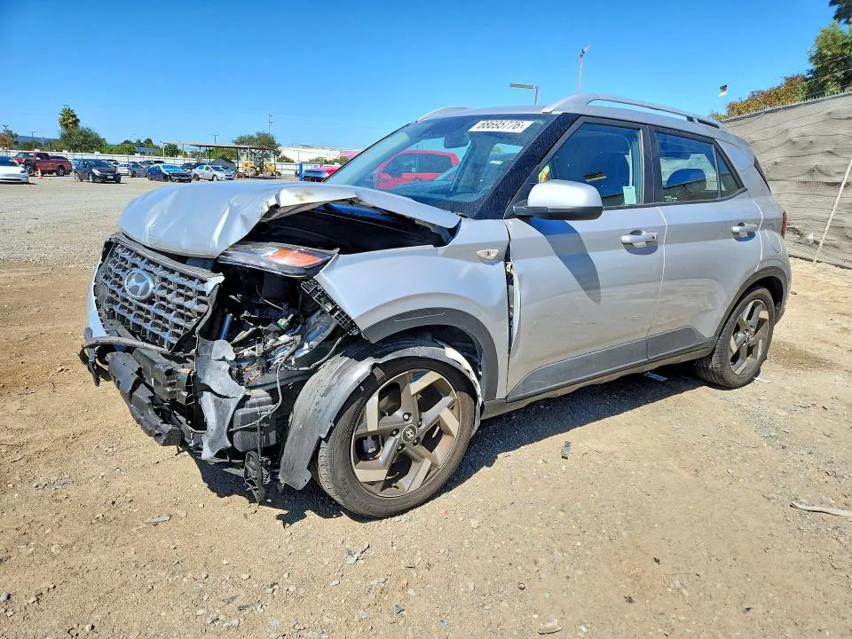 2020 Hyundai Venue VIN KMHRC8A36LU018050 фото 1