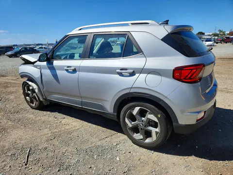 2020 Hyundai Venue VIN KMHRC8A36LU018050 фото 2