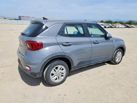 2021 Hyundai Venue VIN KMHRB8A38MU068906 фото 3