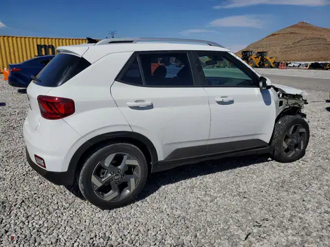 2021 Hyundai Venue VIN KMHRC8A31MU084992 фото 3