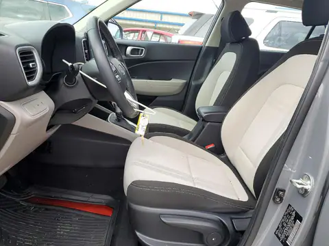 KMHRC8A32NU195309 — 2022 Hyundai Venue, фото 7 с аукциона Copart, Передняя часть