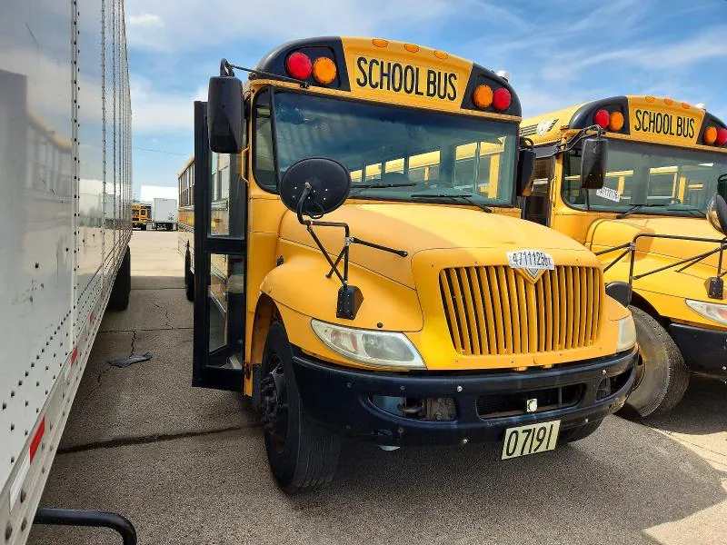 2011 IC CORPORATION CE SERIES SCHOOL VIN 4DRBUSKN8BB374800 фото 1