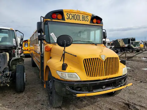 4DRBUSKP7CB562064 — 2012 IC Bus CE Series School, Естественный износ (Normal Wear), фото до ремонта