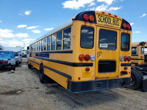 4DRBUSKN2DB300078 — 2013 IC Bus CE Series School, фото 3 с аукциона Copart 06.10.2026, Естественный износ