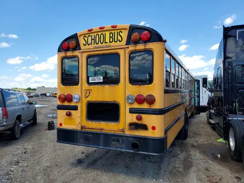 4DRBUSKN2DB300078 — 2013 IC Bus CE Series School, фото 4 с аукциона Copart 06.10.2026, Естественный износ