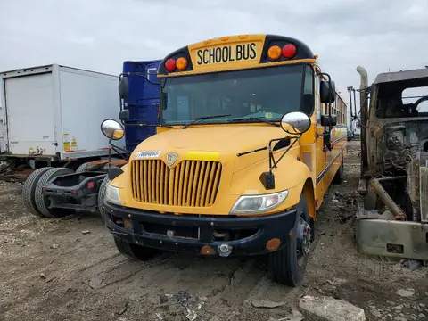 4DRBUSKN7DB300089 — 2013 IC Bus CE Series School, фото 2 с аукциона Copart 06.10.2026, Естественный износ