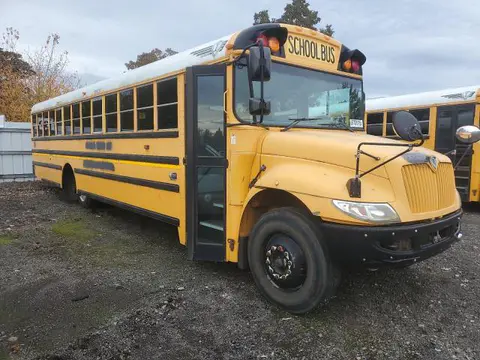 4DRBUSKN0DB301097 — 2013 IC Bus CE Series School, Естественный износ (Normal Wear), фото до ремонта