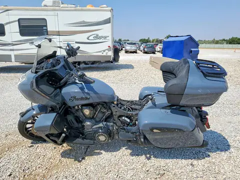 2024 INDIAN MOTORCYCLE CO. Pursuit VIN 56KLDDRRXR3430571 фото 3