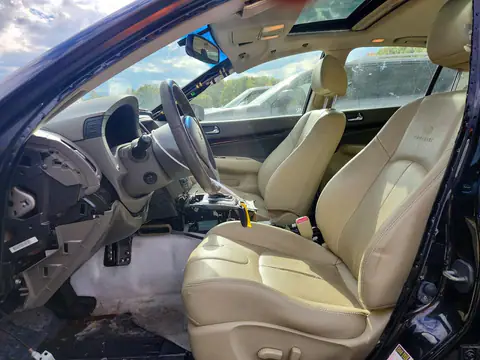 JN1CV6AR8DM761469 — 2013 Infiniti G, фото 7 с аукциона Copart, Подтопление