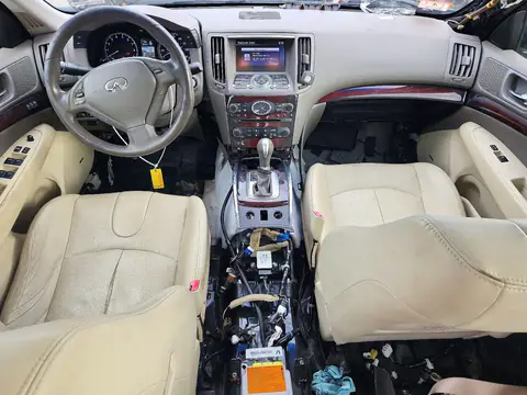 JN1CV6AR8DM761469 — 2013 Infiniti G, фото 8 с аукциона Copart, Подтопление