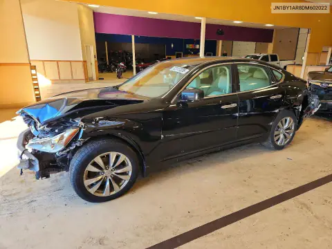 JN1BY1AR8DM602022 — 2013 Infiniti M, Передняя часть, фото до ремонта