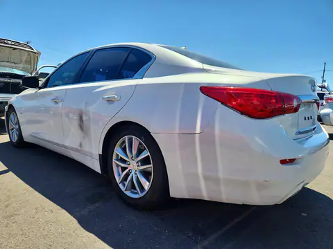 JN1BV7AP9FM353940 — 2015 Infiniti Q50, фото 2 с аукциона Copart 14.10.2026, Боковая часть